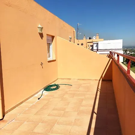 Magnifico Atico, Enorme Terraza, Playa Y Parking. Apartment *